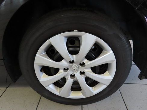 Used 2024 Toyota Corolla LE image 16