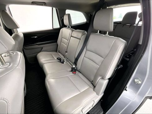 Used 2017 Honda Pilot EX-L image 36