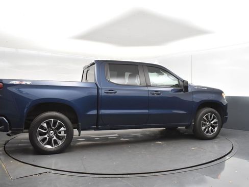 Used 2022 Chevrolet Silverado 1500 RST w/ Convenience Package II image 8