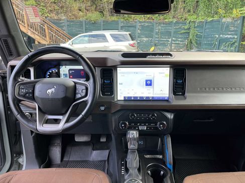 Used 2023 Ford Bronco Outer Banks image 20