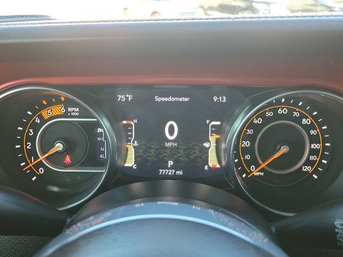Used 2023 Jeep Wrangler Unlimited Rubicon AWD/4WD image 20