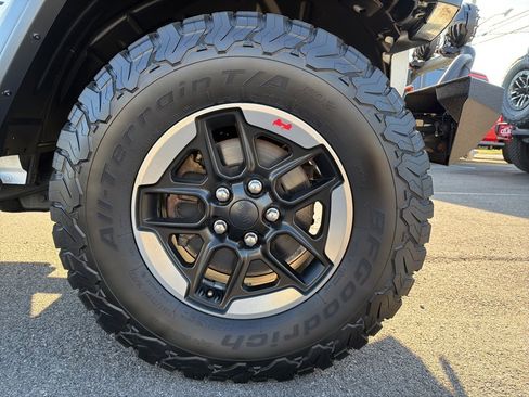 Used 2018 Jeep Wrangler Unlimited Rubicon image 12