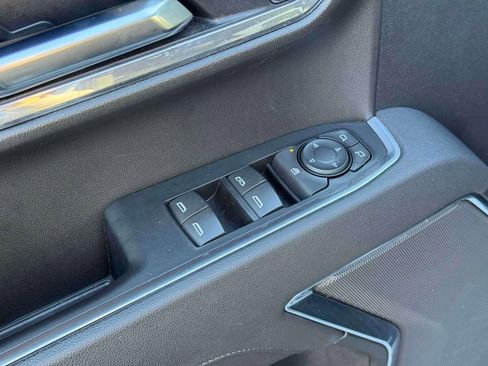 Used 2025 Chevrolet Silverado 1500 LT AWD/4WD image 15