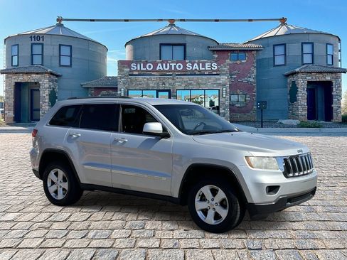 Used 2013 Jeep Grand Cherokee Laredo RWD image 7