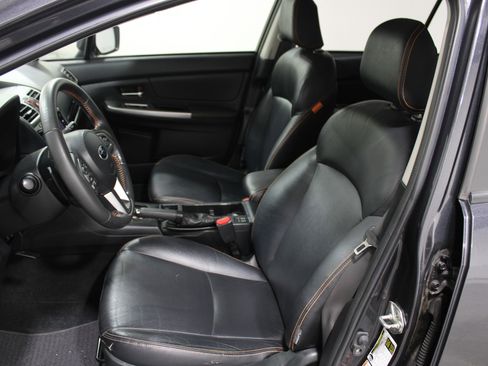 Used 2016 Subaru Crosstrek 2.0i Limited AWD/4WD image 3
