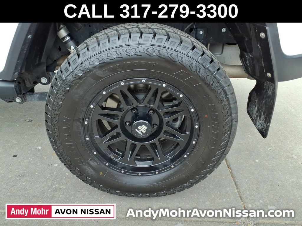 Used 2022 Jeep Gladiator Sport AWD/4WD image 12