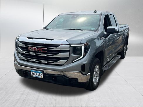 Used 2025 GMC Sierra 1500 SLE AWD/4WD image 7
