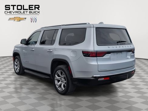 Used 2022 Jeep Wagoneer Series II image 3