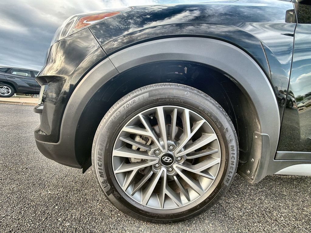 Used 2021 Hyundai Tucson Limited w/ Cargo Package AWD/4WD image 17