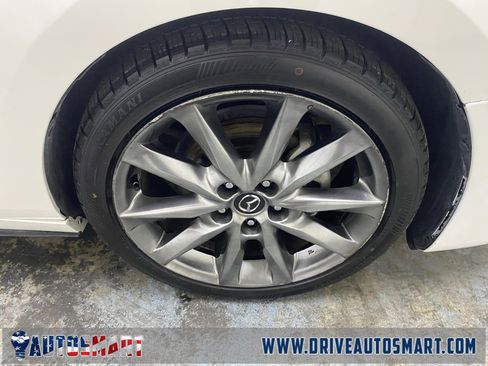 Used 2021 MAZDA MAZDA3 s image 22