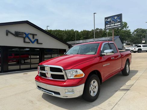 Used 2012 RAM 1500 Classic SLT AWD/4WD image 5