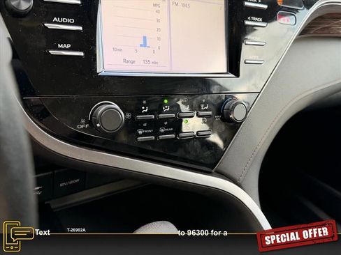 Used 2019 Toyota Camry LE image 20