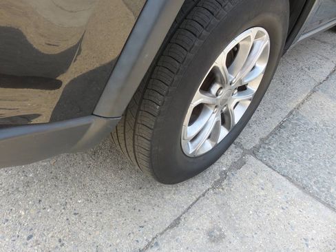 Used 2015 Jeep Grand Cherokee Limited AWD/4WD image 37