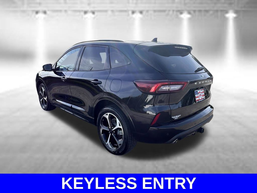 Certified 2023 Ford Escape ST-Line Select w/ Tech Pack #2 AWD/4WD image 7