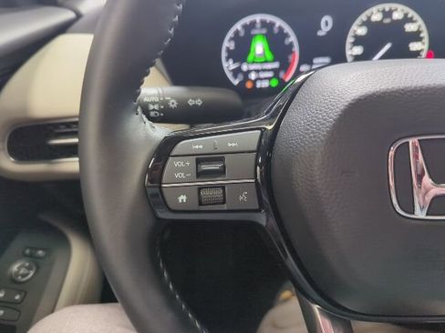 New 2026 Honda HR-V EX-L image 16