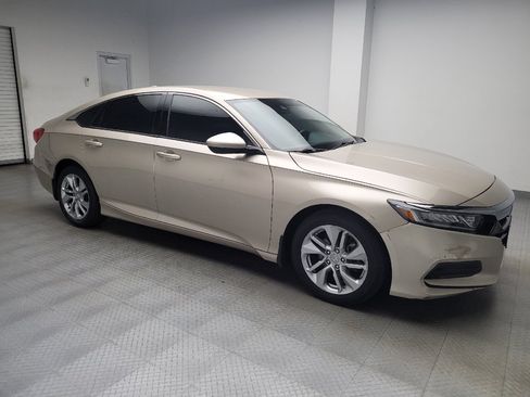 Used 2018 Honda Accord LX image 11