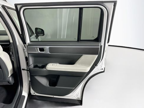 Used 2026 Hyundai Santa Fe SEL FWD image 31