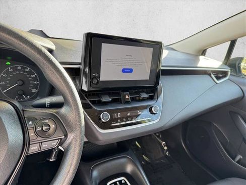Used 2023 Toyota Corolla LE image 10