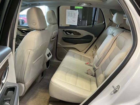 Used 2022 GMC Terrain Denali w/ Denali Premium Package image 22