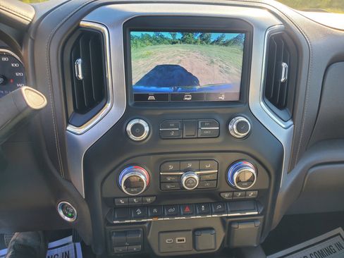 Used 2021 GMC Sierra 1500 SLT w/ SLT Convenience Package image 38