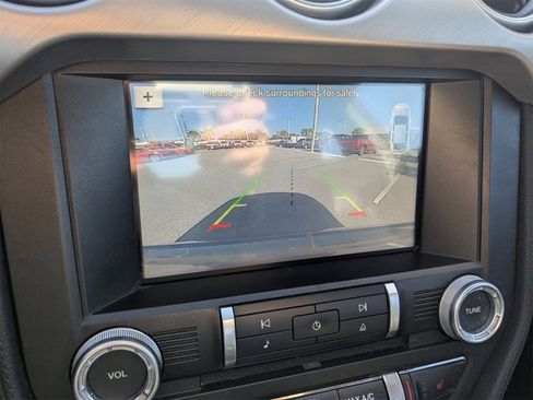 Used 2018 Ford Mustang GT Premium image 20