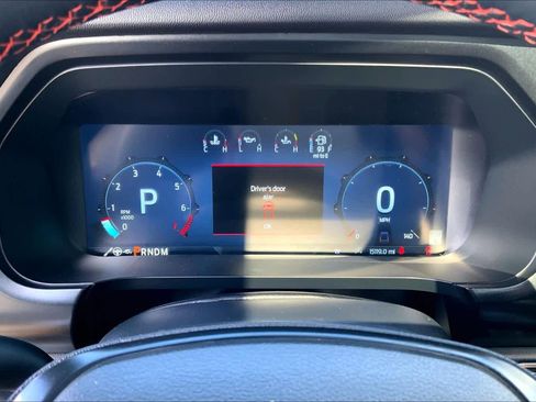 Used 2025 Ford F150 Raptor AWD/4WD image 23