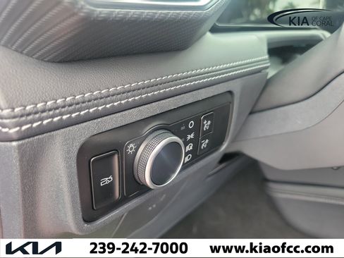 Used 2024 Ford Mustang GT Premium RWD image 17