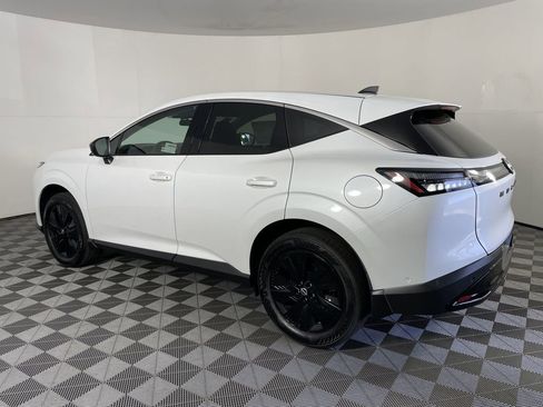 New 2025 Nissan Murano SV FWD image 5
