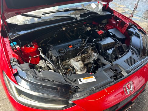 Used 2023 Honda HR-V Sport image 27