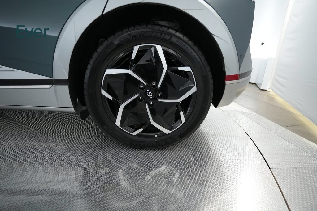 Used 2024 Hyundai Ioniq 5 Limited RWD image 19
