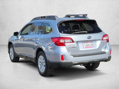 Used 2015 Subaru Outback 2.5i Premium w/ Popular Package #3 AWD/4WD image 8