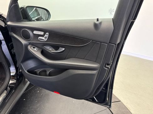 Used 2022 Mercedes-Benz GLC 300 4MATIC image 19