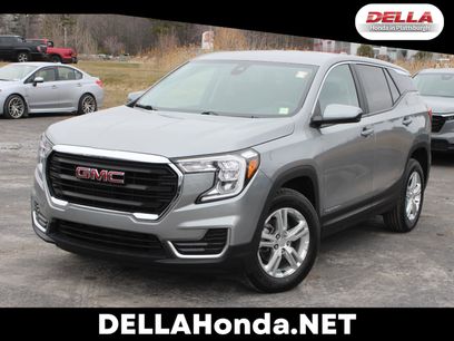 Used 2024 GMC Terrain SLE