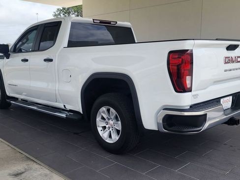 Used 2021 GMC Sierra 1500 2WD Double Cab w/ Sierra Value Package image 8