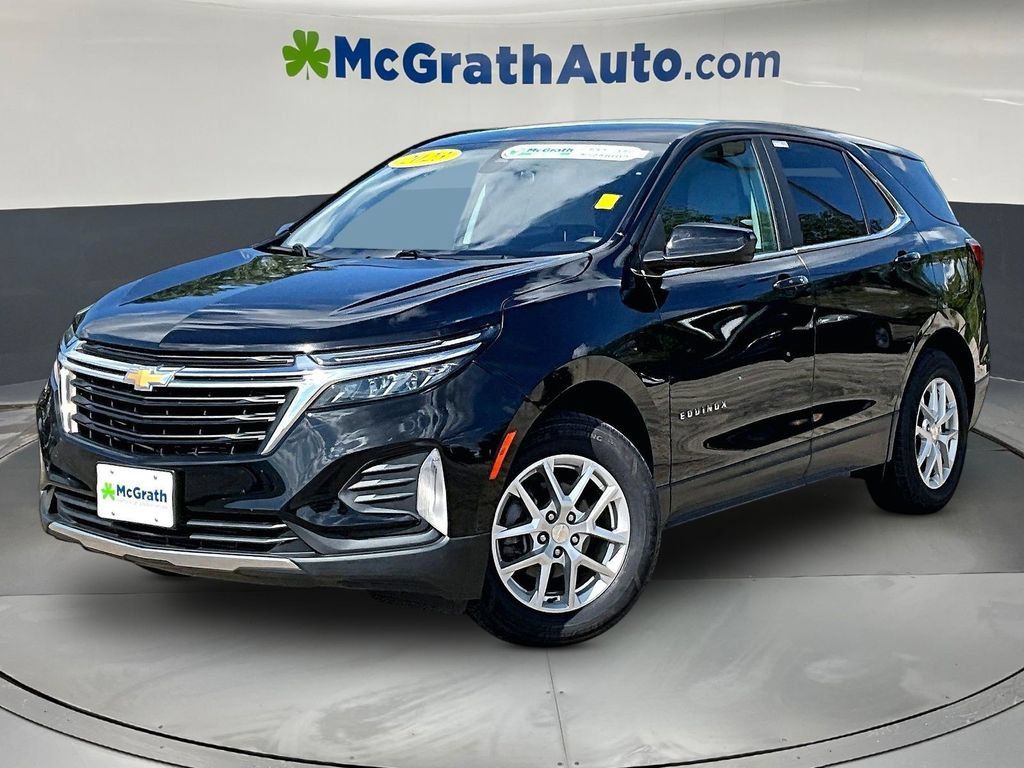 Used 2023 Chevrolet Equinox LT AWD/4WD image 3