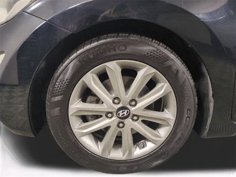 Used 2014 Hyundai Elantra SE w/ Option Group 02 image 11