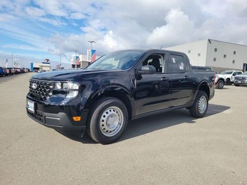 New 2025 Ford Maverick XL image 2