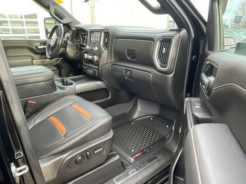 Used 2023 GMC Sierra 2500 AT4 w/ AT4 Premium Plus Package AWD/4WD image 25