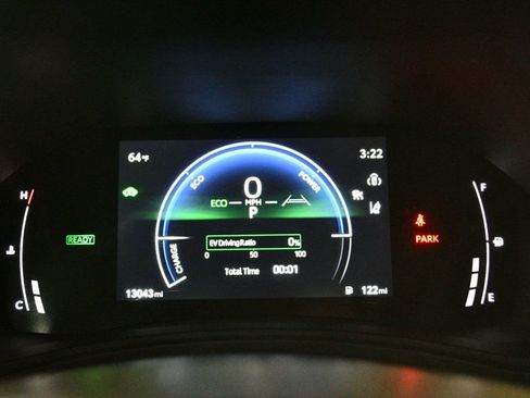 Used 2024 Toyota Grand Highlander AWD Hybrid image 46