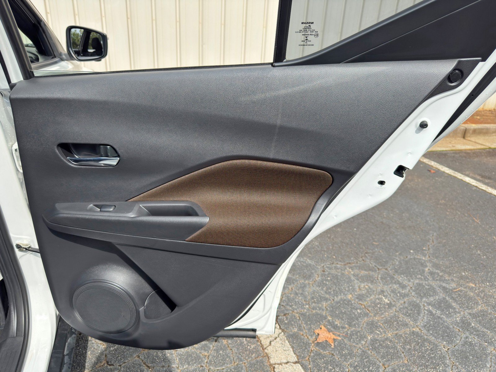 Used 2021 Nissan Kicks SR FWD image 36