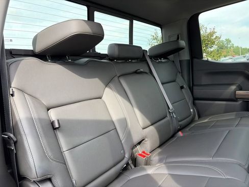 Used 2020 Chevrolet Silverado 1500 RST AWD/4WD image 38