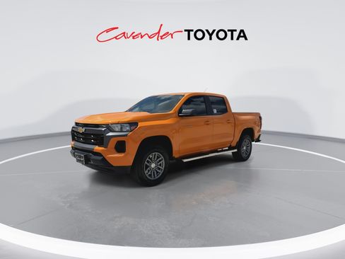 Used 2026 Chevrolet Colorado LT RWD image 4