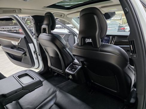 Used 2017 Volvo S90 T5 Momentum w/ Vision Package FWD image 24