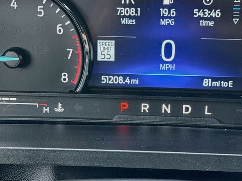 Used 2022 Ford Explorer ST-Line w/ Class IV Trailer Tow Package AWD/4WD image 13
