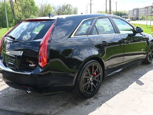 Used 2014 Cadillac CTS V RWD image 5