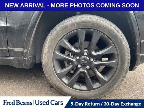 Used 2020 Jeep Grand Cherokee Altitude image 15