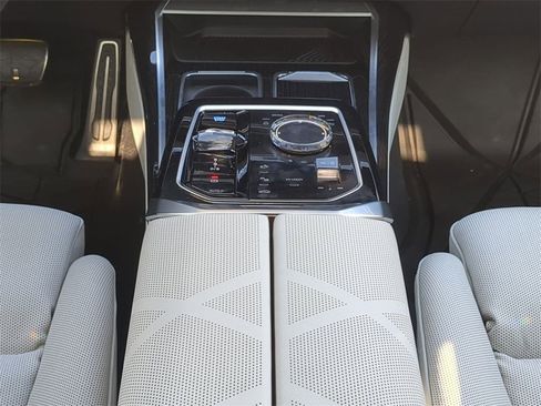 New 2026 BMW i7 eDrive50 w/ M Sport Package image 19