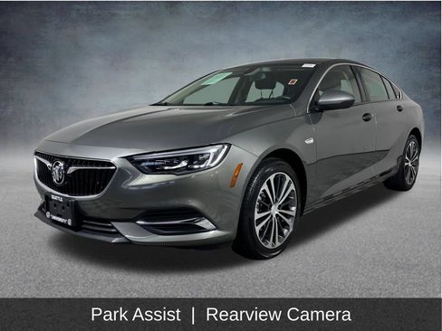 Used 2019 Buick Regal Preferred w/ Driver Confidence Package I FWD image 3