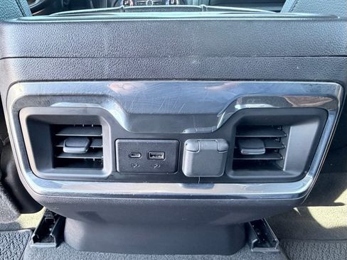 Used 2022 GMC Sierra 1500 Denali image 28