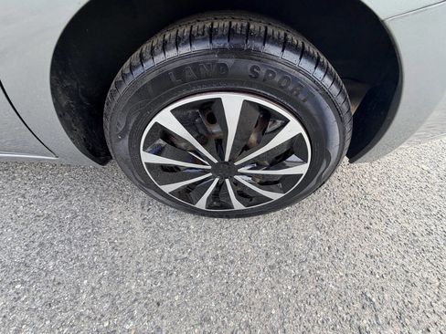 Used 2011 Nissan Sentra 2.0 S FWD image 34